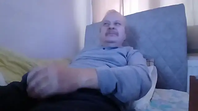 amylrmm1903 online show from 11.16.25