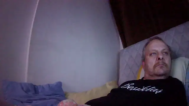 Snapshot of amylrmm1903 chatting on 07.27.26 amylrmm1903 online show from 07.27.26