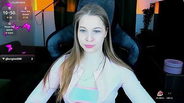 CuteMousee online show from 03.10.26