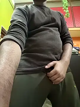 Snapshot of RohanBig chatting on 12.11.24 RohanBig online show from 12.11.24