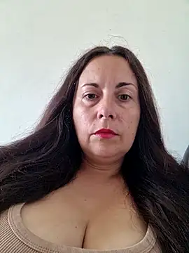 SelieAlMio online show from 06.25.26