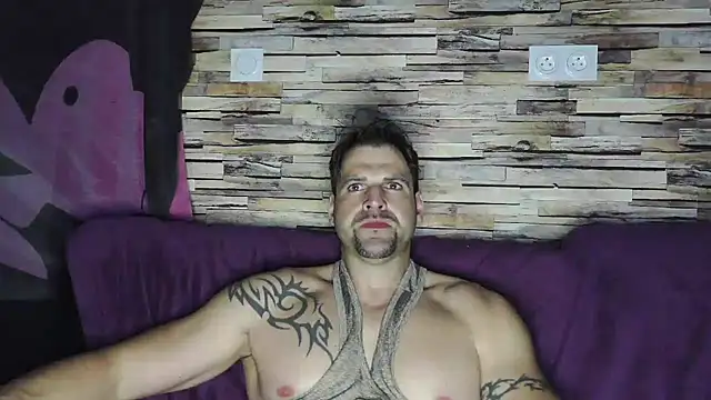 XxBigboybandxX online show from 02.28.25