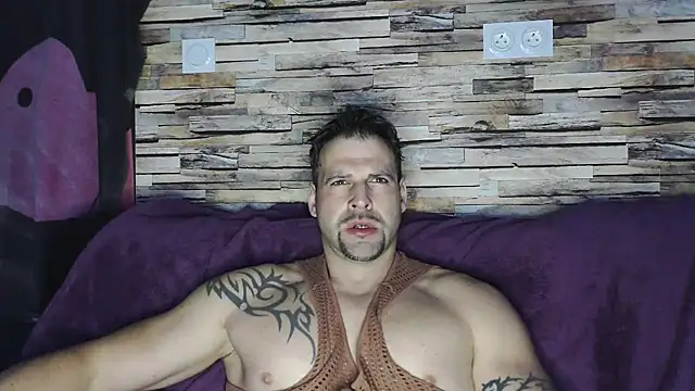 XxBigboybandxX online show from 03.15.25