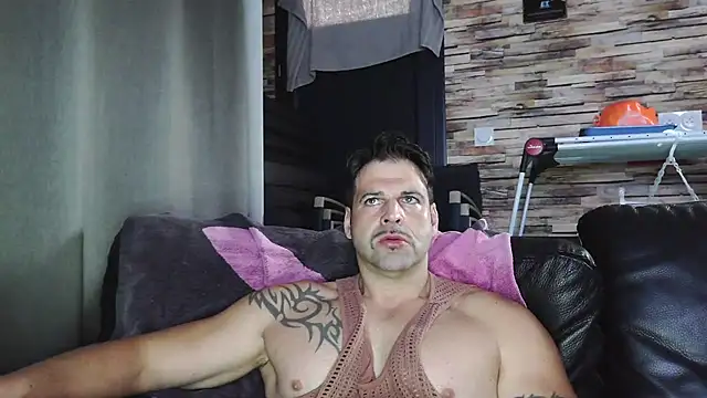 XxBigboybandxX online show from 11.20.25