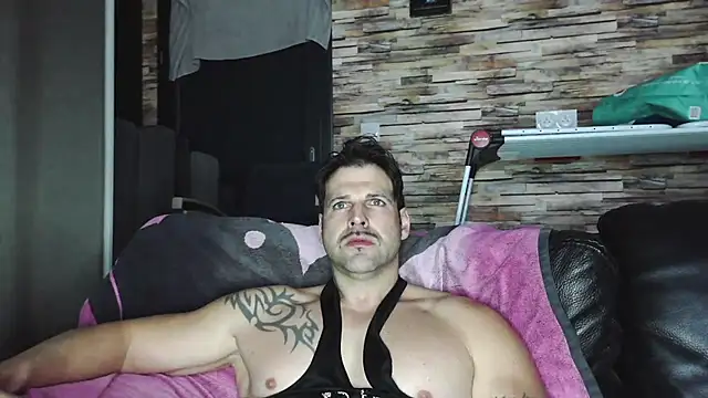 XxBigboybandxX online show from 01.09.26