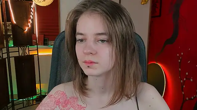 TinaDavil online show from 03.15.25