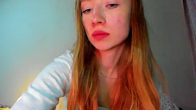 Snapshot of minidivaa_ chatting on 05.29.26 minidivaa online show from 05.29.26