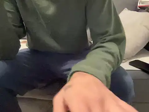 4small4inchlol online show from 12.15.25