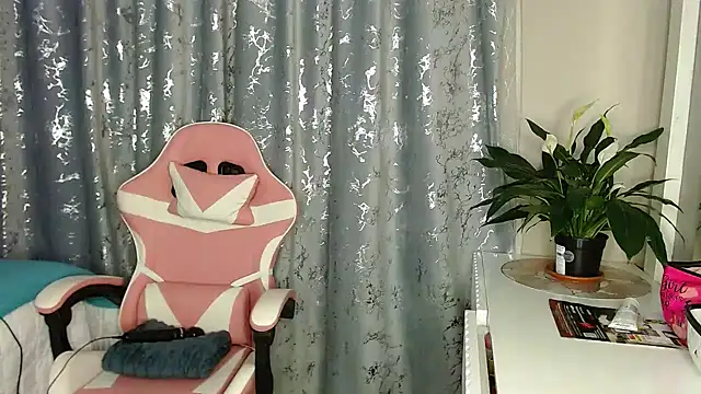 MissBigNipples online show from 07.15.26