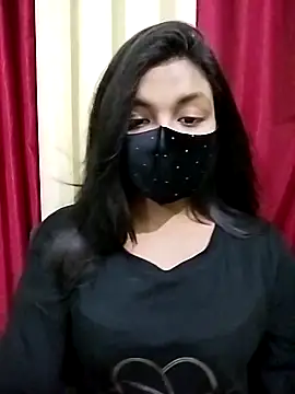 Snapshot of Myra-sen chatting on 04.22.26 Myra-sen online show from 04.22.26