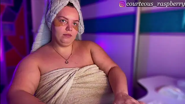 courteous raspberrry online show from 11.28.25