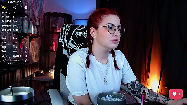 Snapshot of Lana__May chatting on 02.26.26 Lana May online show from 02.26.26