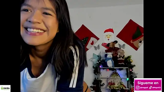 meganthompsonn22 online show from 12.01.25