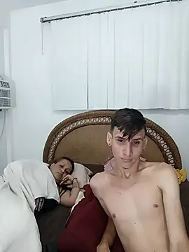 Milfvalesk online show from 02.14.26