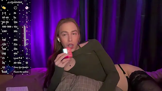 Avril Pearly  online show from 02.07.26