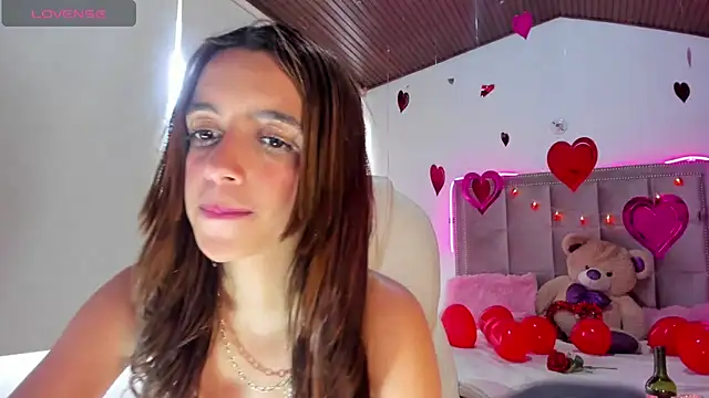 Snapshot of Melody_Ds chatting on 02.15.25 Melody Ds online show from 02.15.25