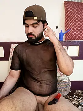 Snapshot of Chris_Strokes_69 chatting on 02.24.25 Chris Strokes 69 online show from 02.24.25