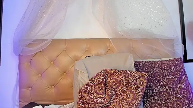 Redpandaa  online show from 01.11.25