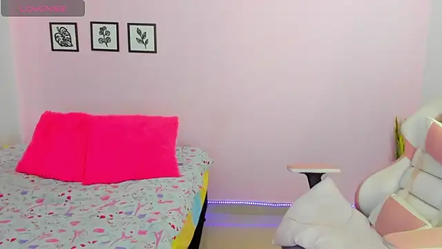 sophie pazz online show from 02.19.26