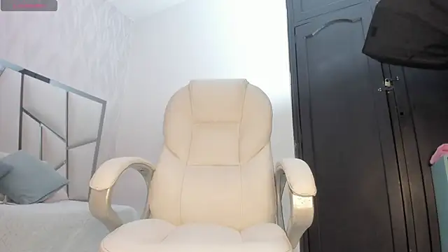 Victoriaa millers online show from 07.26.26