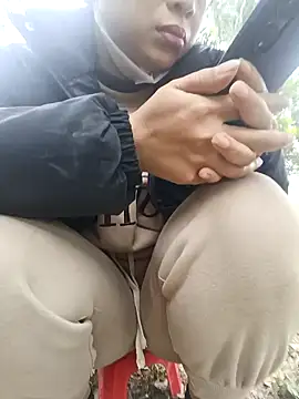 Snapshot of Fuckmehard2xx chatting on 01.15.25 Fuckmehard2xx online show from 01.15.25