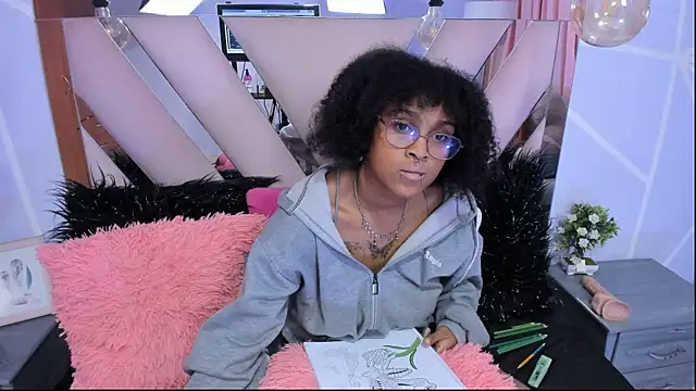 Snapshot of Elith_noa chatting on 01.23.25 Elith noa online show from 01.23.25