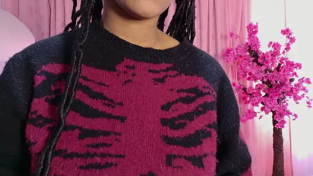 Snapshot of Elith_noa chatting on 02.05.26 Elith noa online show from 02.05.26