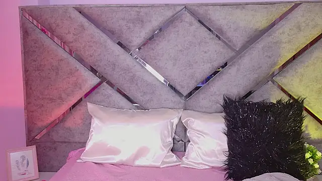 Snapshot of Elith_noa chatting on 02.26.26 Elith noa online show from 02.26.26