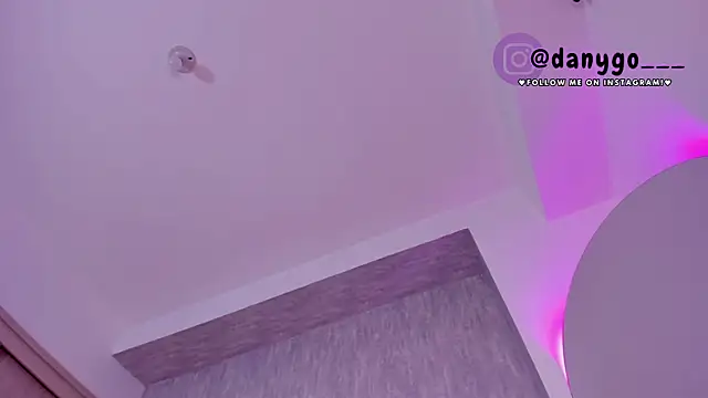 ZarianaEvanz online show from 03.03.25