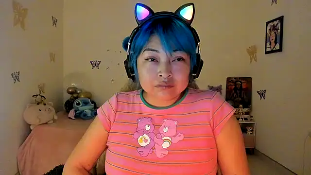 Snapshot of Shaddycute_ chatting on 09.30.25 Shaddycute online show from 09.30.25