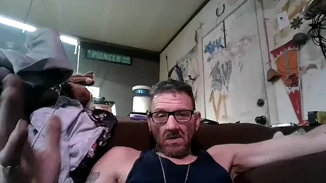 gettinit2wice online show from 10.22.25