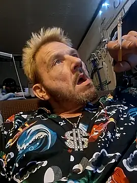 gettinit2wice online show from 12.15.25