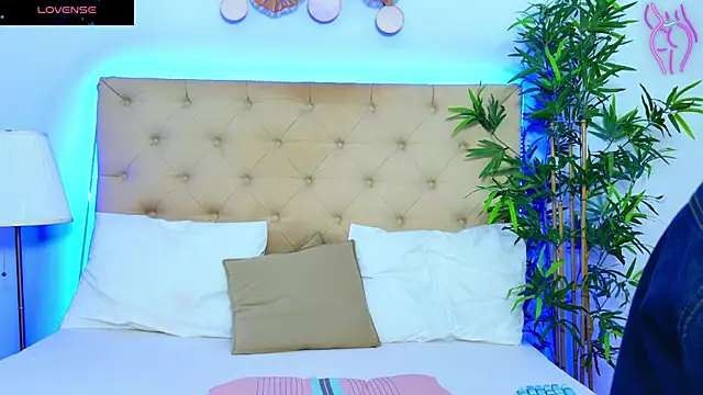 DaliyaArabian online show from 09.09.25