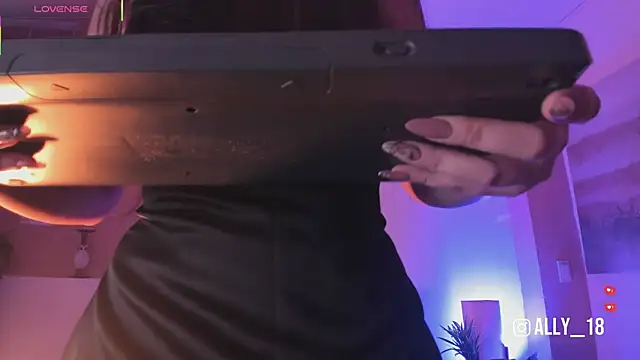 Snapshot of Ally_addams chatting on 03.04.26 Ally addams online show from 03.04.26