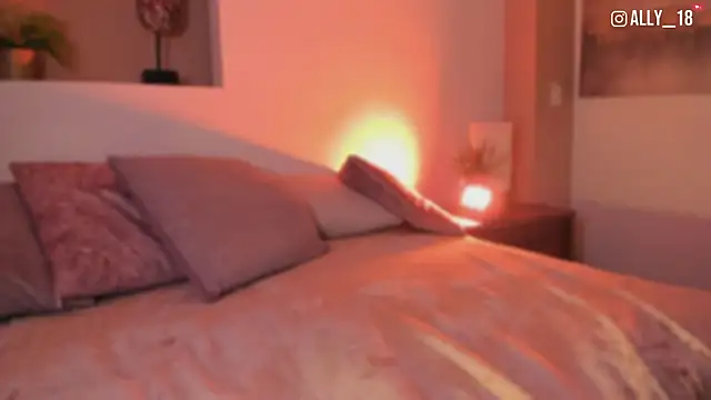 Snapshot of Ally_addams chatting on 04.03.26 Ally addams online show from 04.03.26