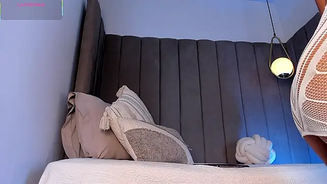 Elise Diamond online show from 03.09.26