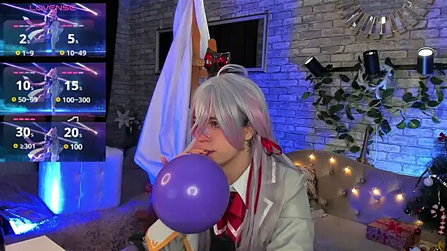 Snapshot of Alex_Howell chatting on 01.03.25 Alex Howell online show from 01.03.25