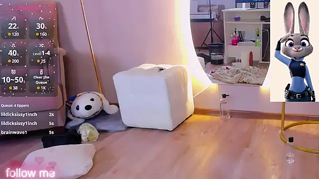 Snapshot of Alex_Howell chatting on 03.22.25 Alex Howell online show from 03.22.25