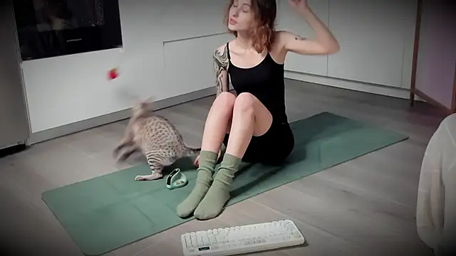 Snapshot of Devilina_V chatting on 12.02.24 Devilina V online show from 12.02.24