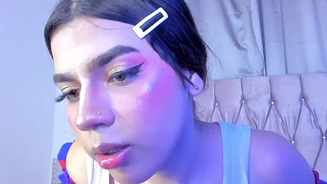 Snapshot of Ashley_piinkk_ chatting on 02.06.25 Ashley piinkk  online show from 02.06.25