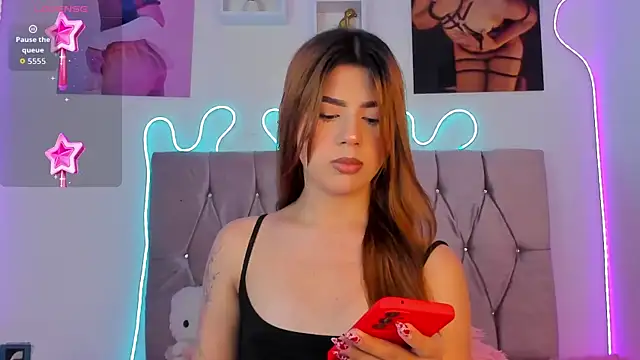 Ashley piinkk  online show from 11.04.25