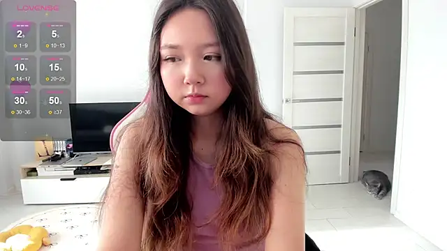 Snapshot of Fluffy_Rose chatting on 06.09.26 Fluffy Rose online show from 06.09.26