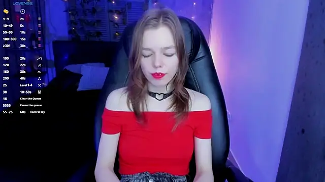 Snapshot of Tina_Tayllor chatting on 02.03.25 Tina Tayllor online show from 02.03.25