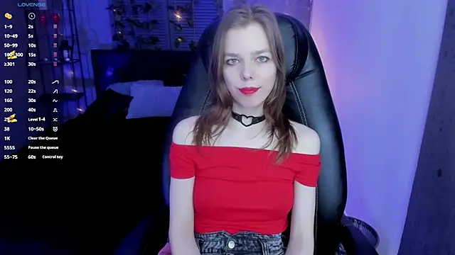 Snapshot of Tina_Tayllor chatting on 02.03.25 Tina Tayllor online show from 02.03.25