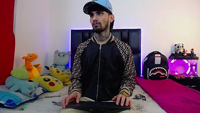 Snapshot of Brutal_Sex_Fucking chatting on 06.27.26 Brutal Sex Fucking online show from 06.27.26