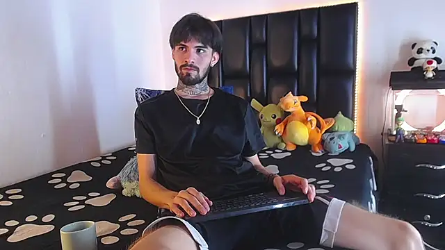 Snapshot of Brutal_Sex_Fucking chatting on 07.24.26 Brutal Sex Fucking online show from 07.24.26