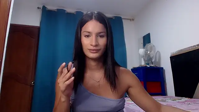 Snapshot of jennifer_ts chatting on 02.26.25 jennifer ts online show from 02.26.25