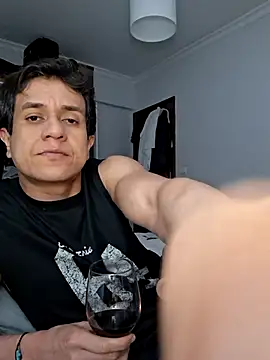 Snapshot of Tulio_maravilha12 chatting on 02.24.26 Tulio maravilha12 online show from 02.24.26