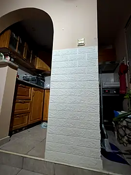 Snapshot of Nikolaiyy chatting on 09.28.25 Nikolaiyy online show from 09.28.25