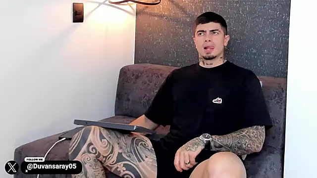 Snapshot of _mrcock chatting on 10.02.25 mrcock online show from 10.02.25